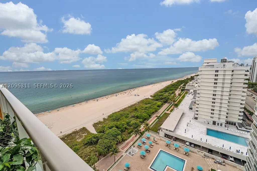5701 Collins Ave #PH14