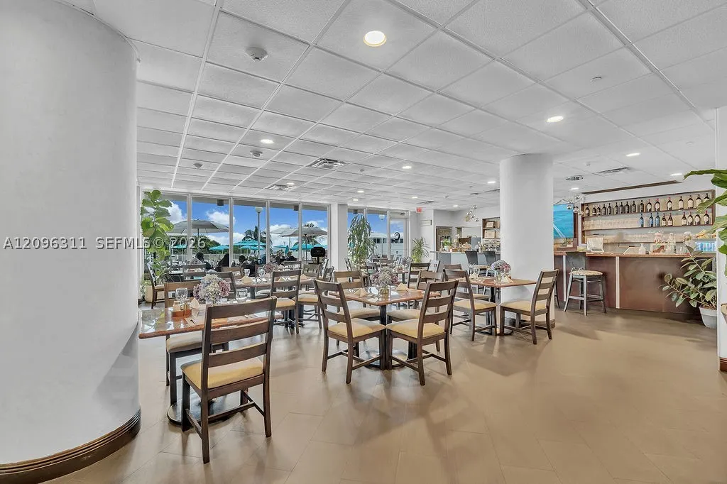 5701 Collins Ave #PH14