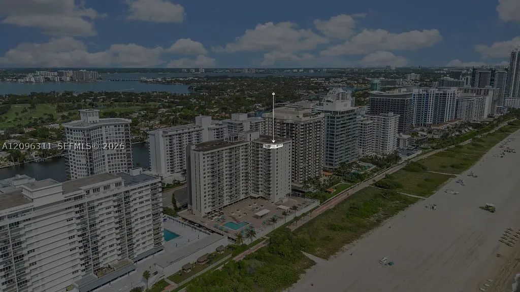 5701 Collins Ave #PH14