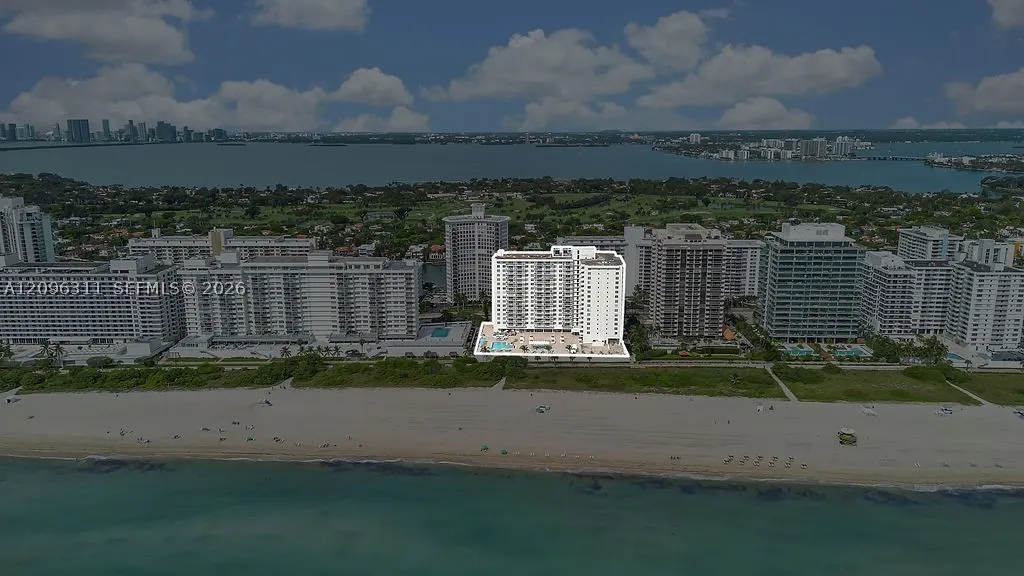 5701 Collins Ave #PH14