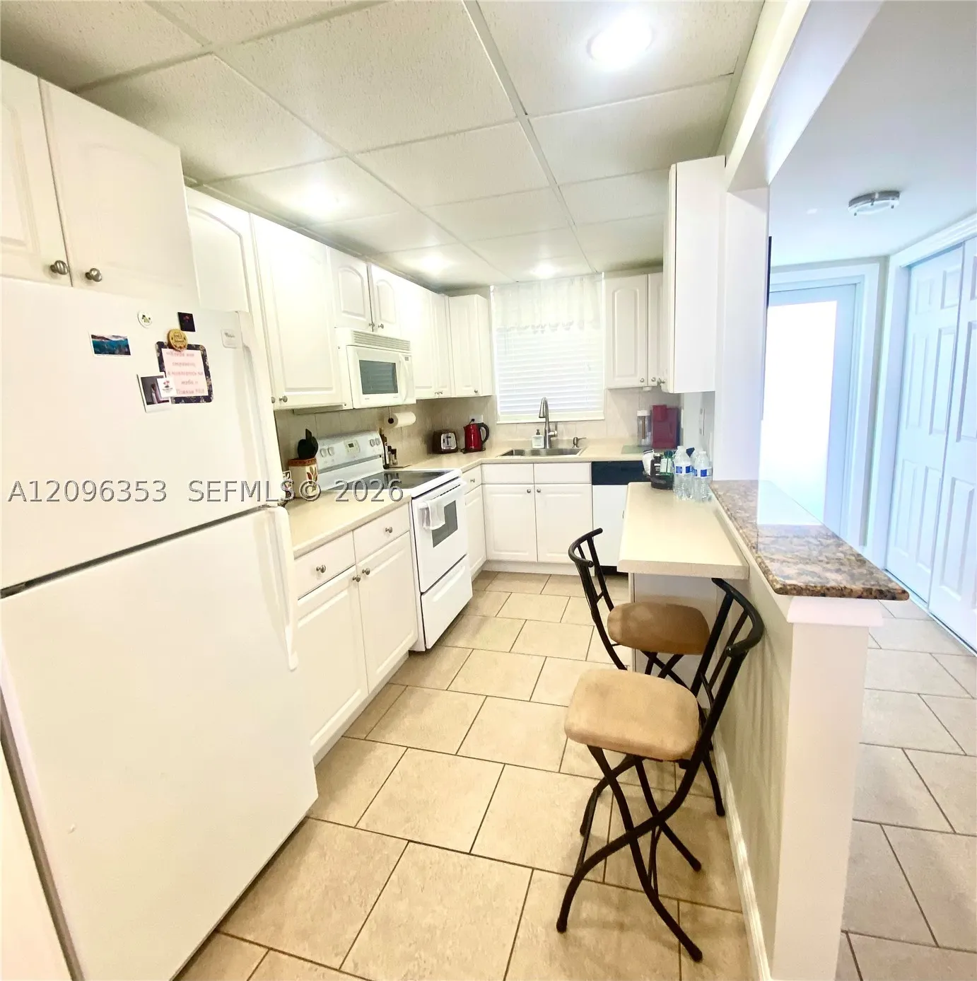 410 Golden Isles Dr #407