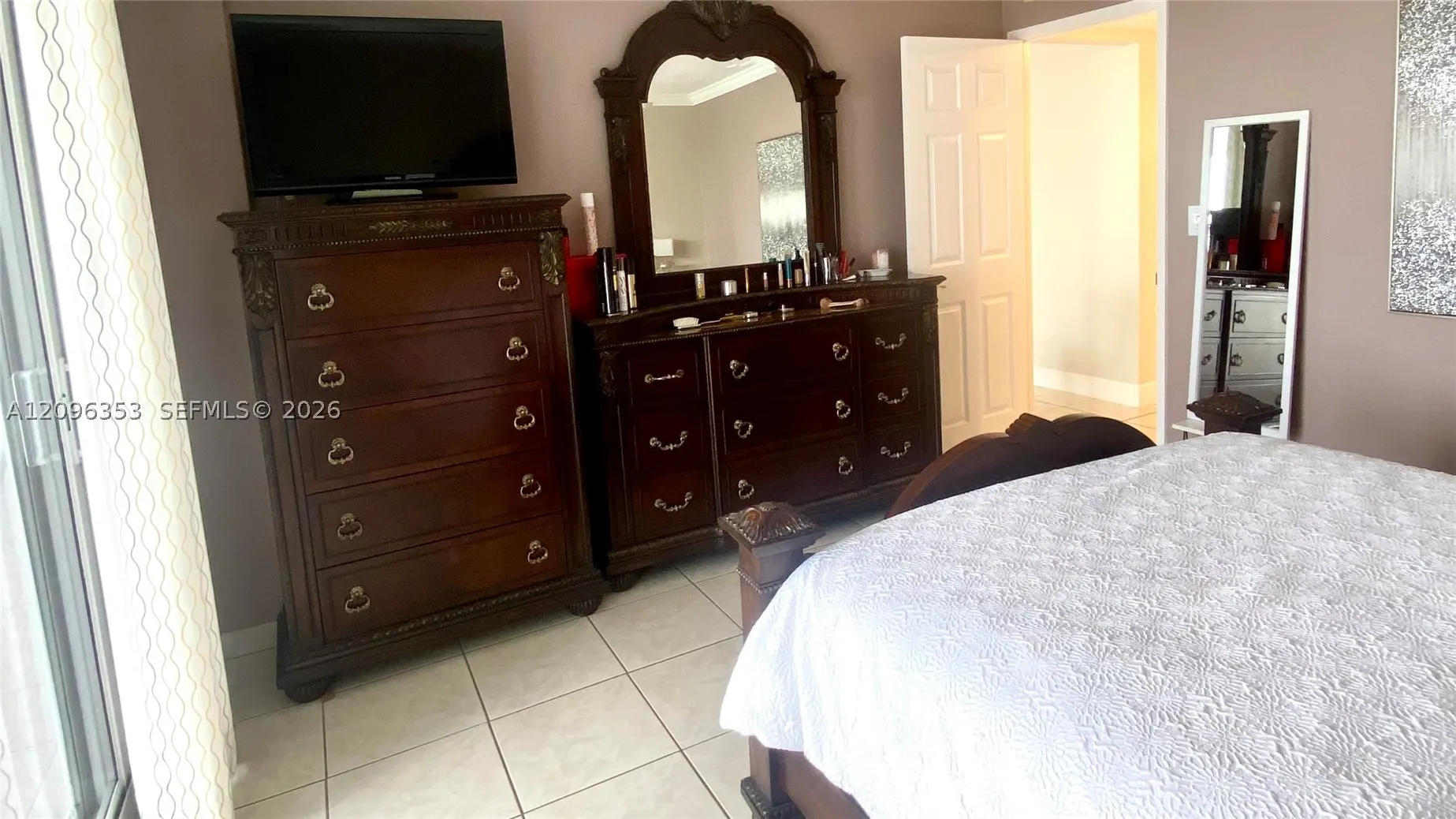 410 Golden Isles Dr #407