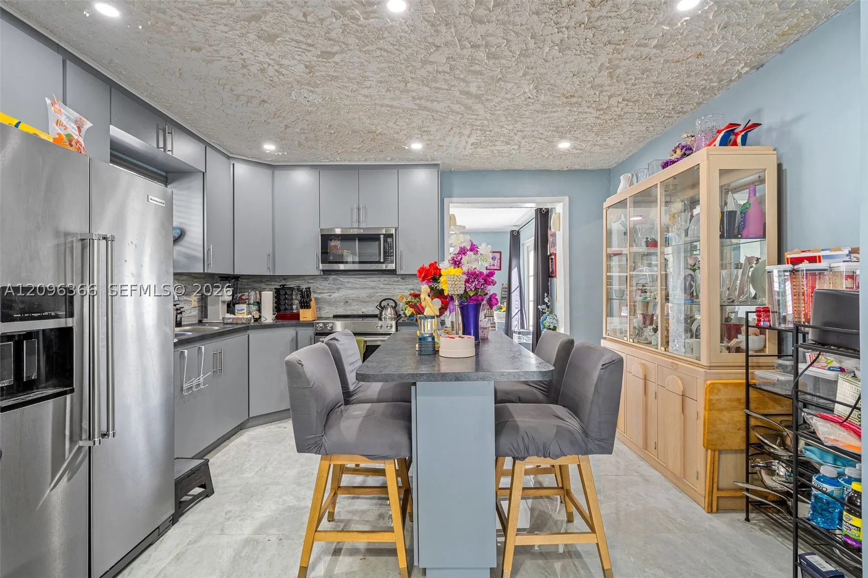 1409 NE 152nd St