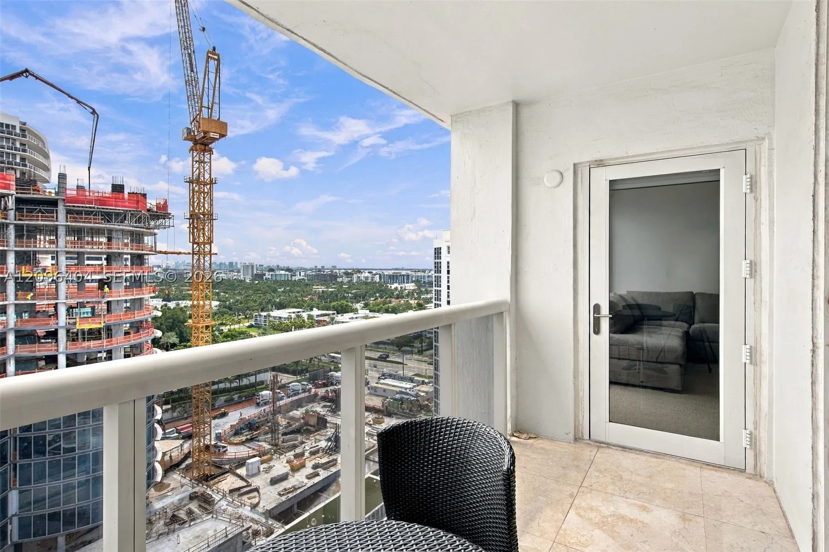 10275 Collins Ave #1412
