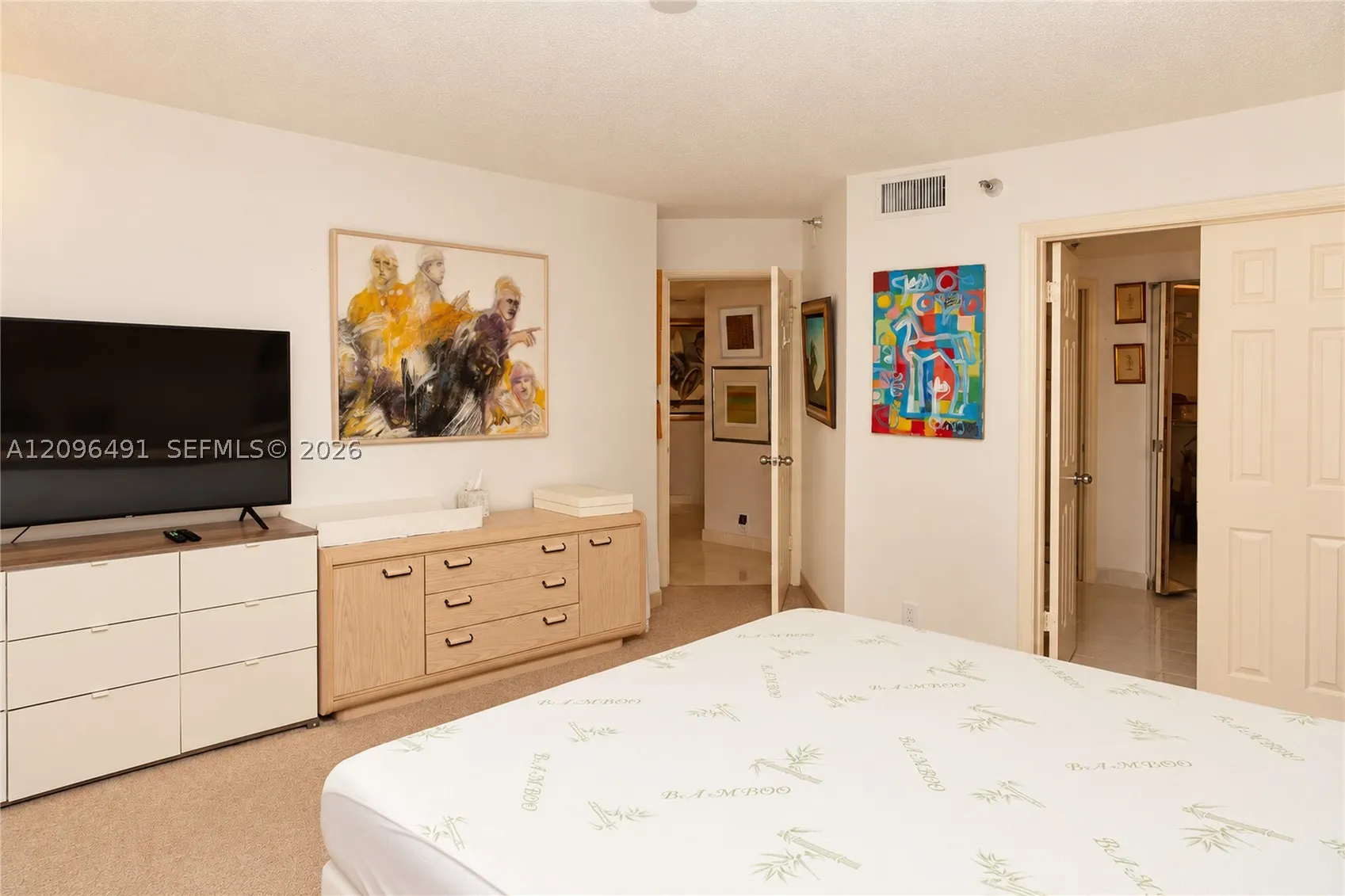 3500 Mystic Pointe Dr #1503
