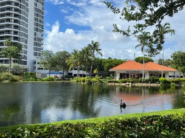 3530 Mystic Pointe Dr #1803