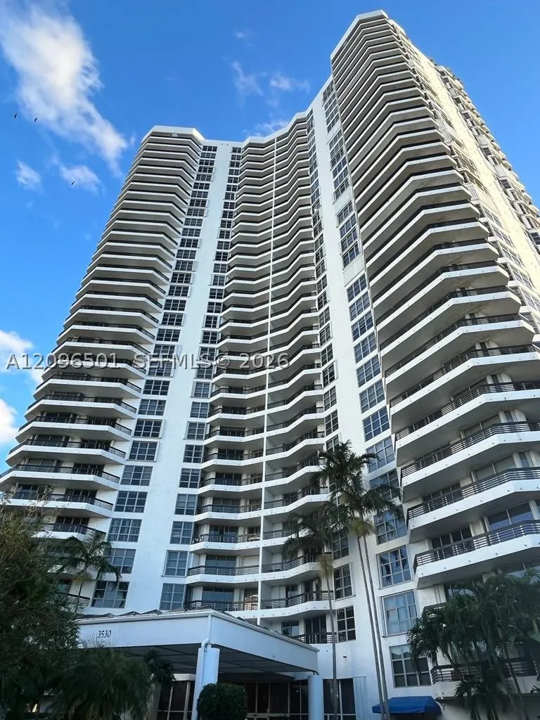 3530 Mystic Pointe Dr #1803