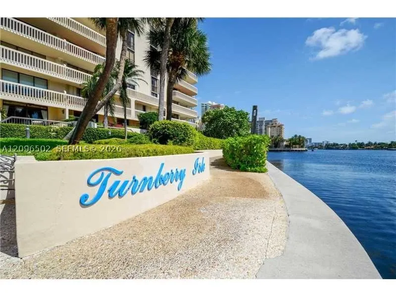 19707 Turnberry Way #4L