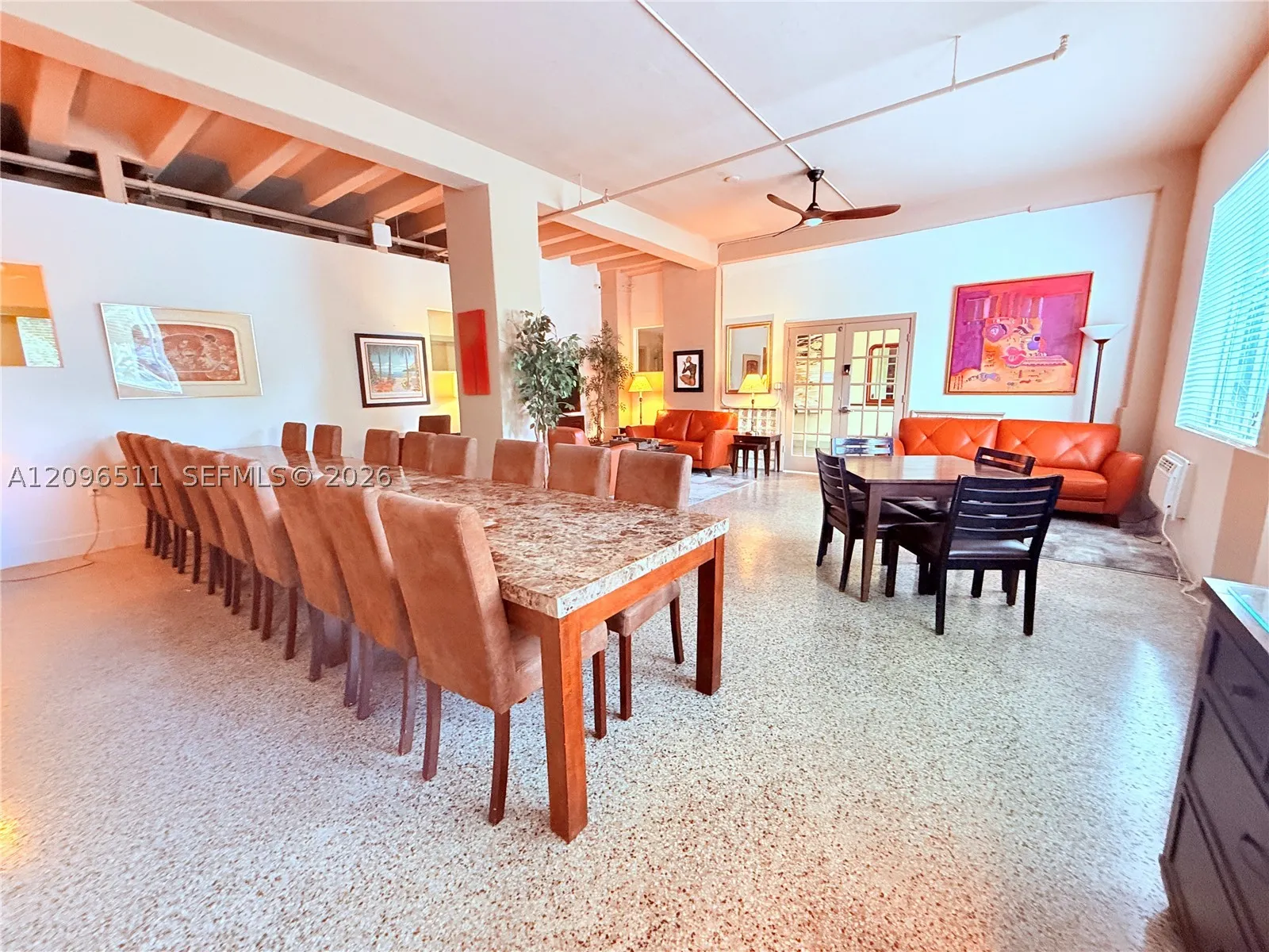 255 W 24th St #435