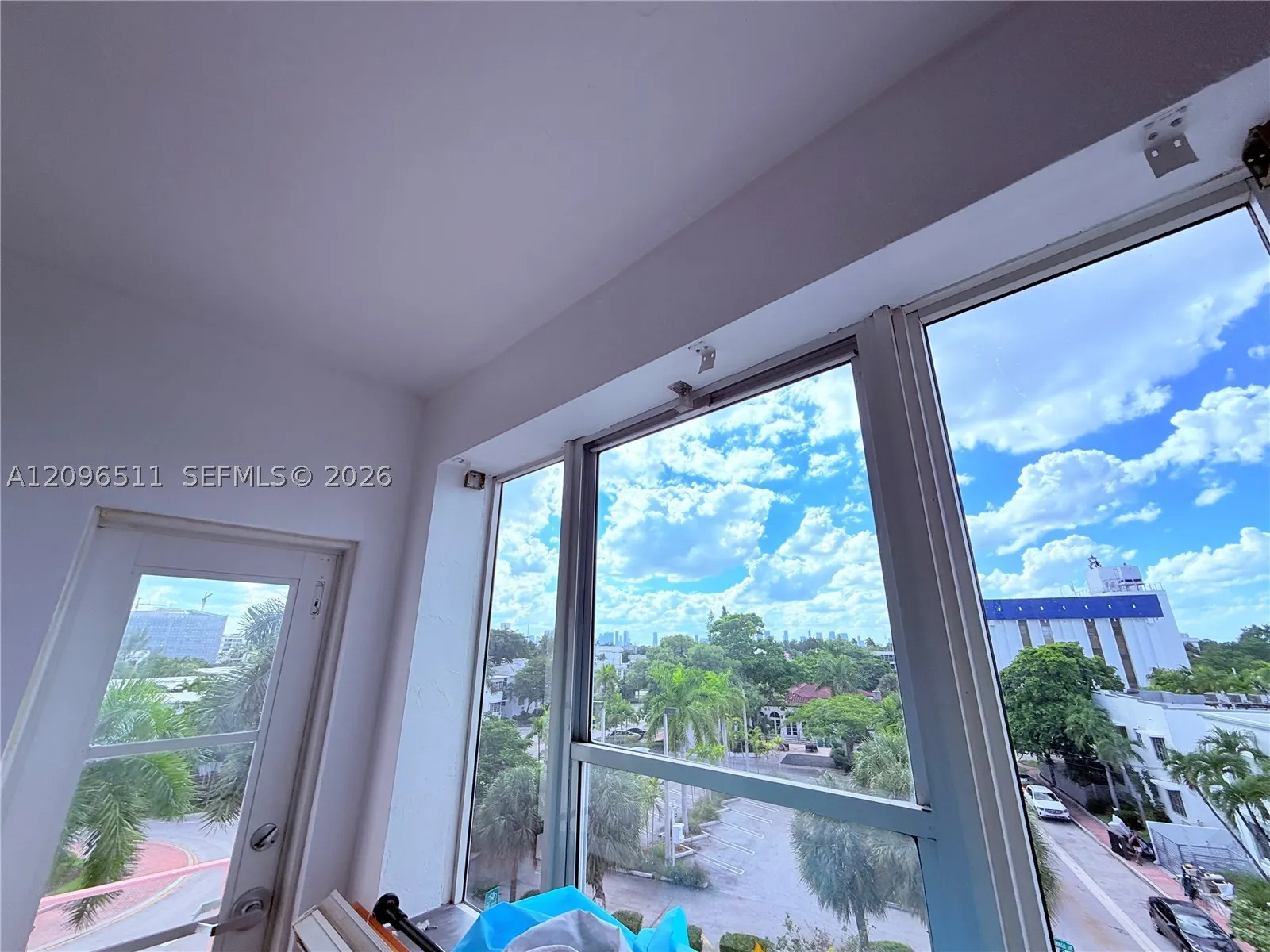 255 W 24th St #435