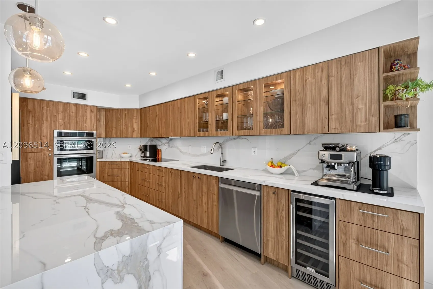 3370 Hidden Bay Dr #2410