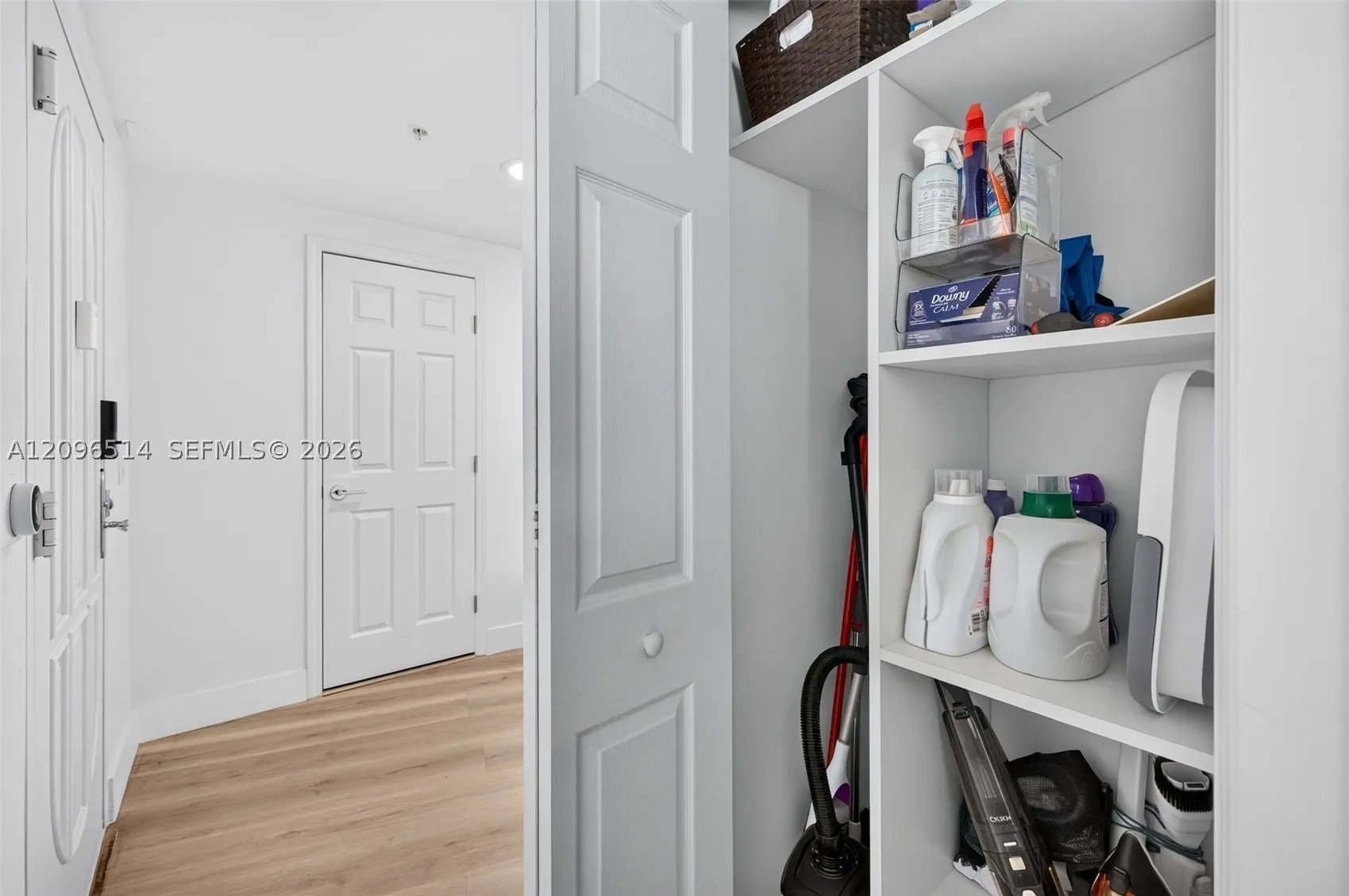 3370 Hidden Bay Dr #2410