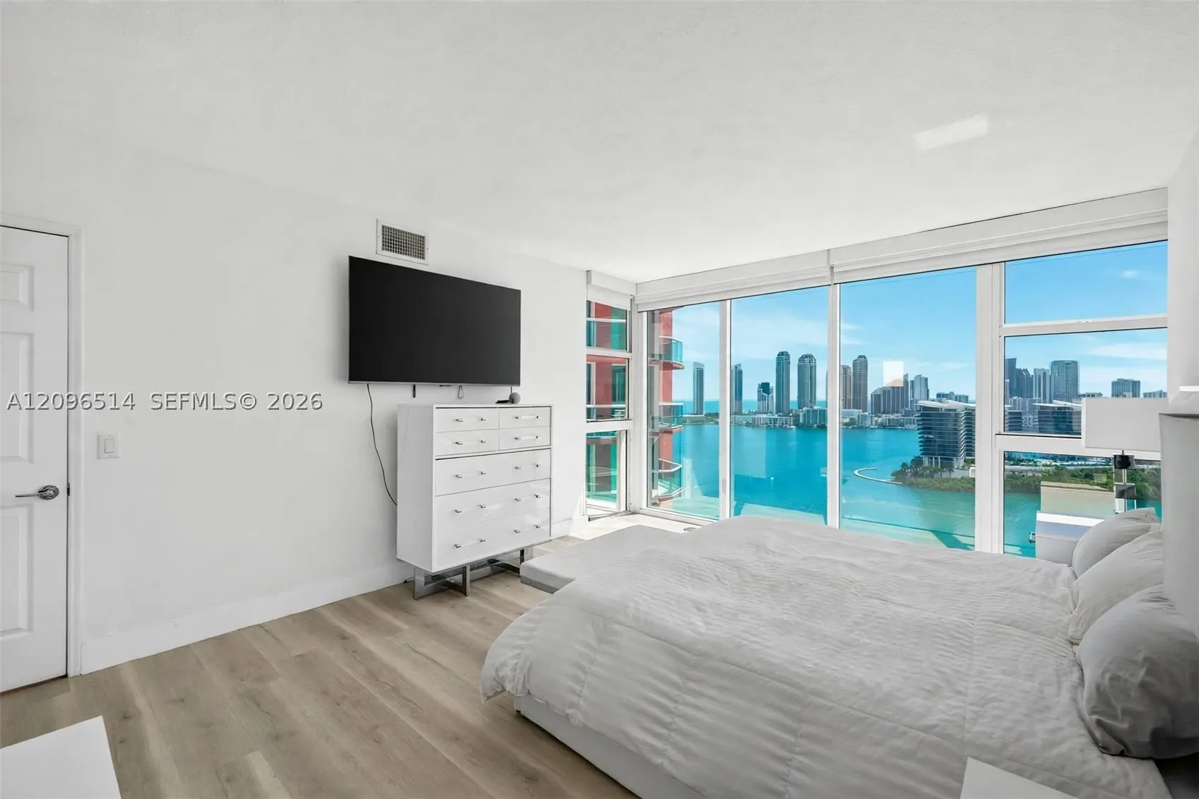 3370 Hidden Bay Dr #2410