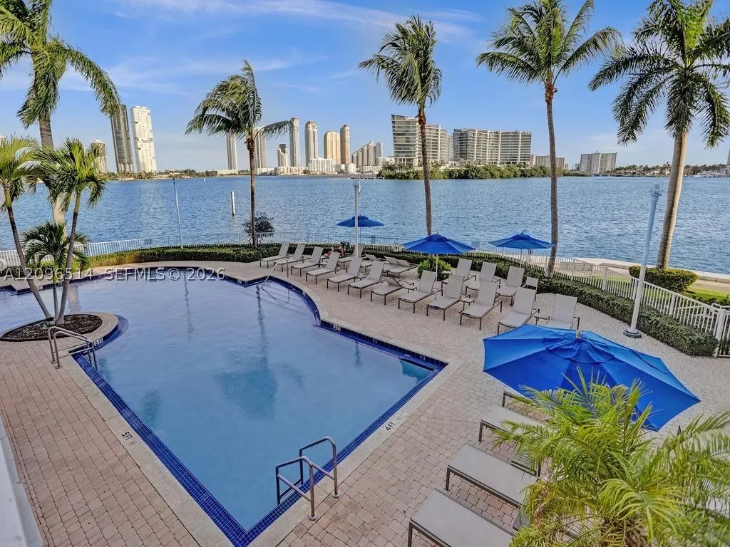 3370 Hidden Bay Dr #2410