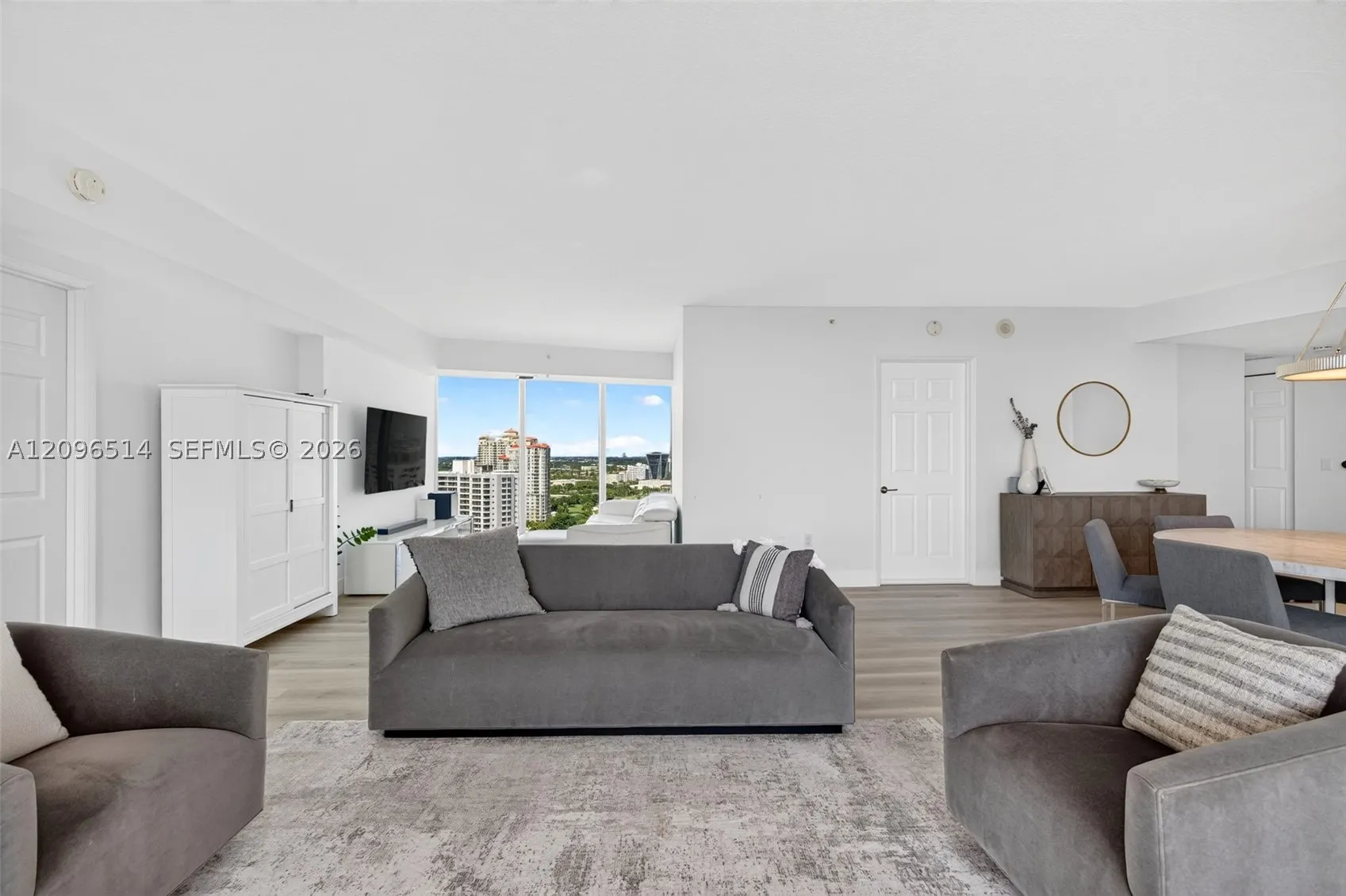 3370 Hidden Bay Dr #2410