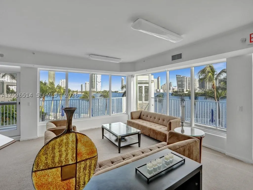 3370 Hidden Bay Dr #2410