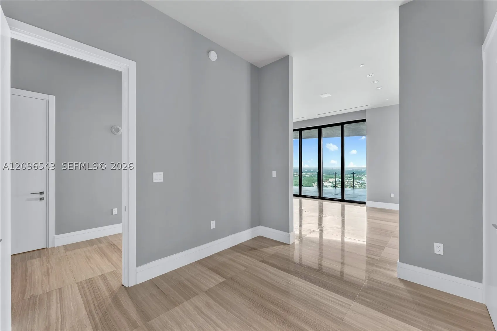 17141 Collins Ave #4202