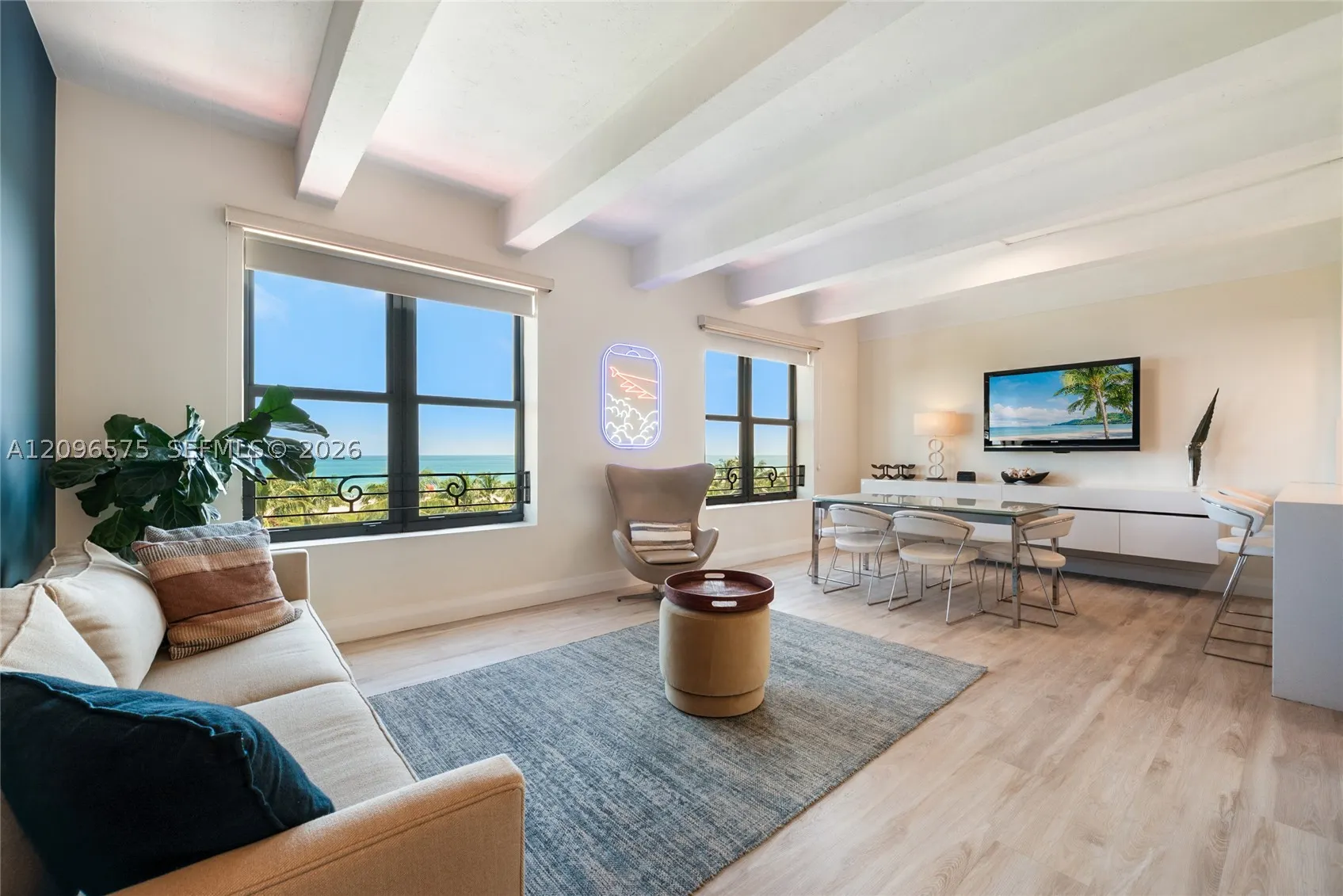 1330 Ocean Dr #R5D
