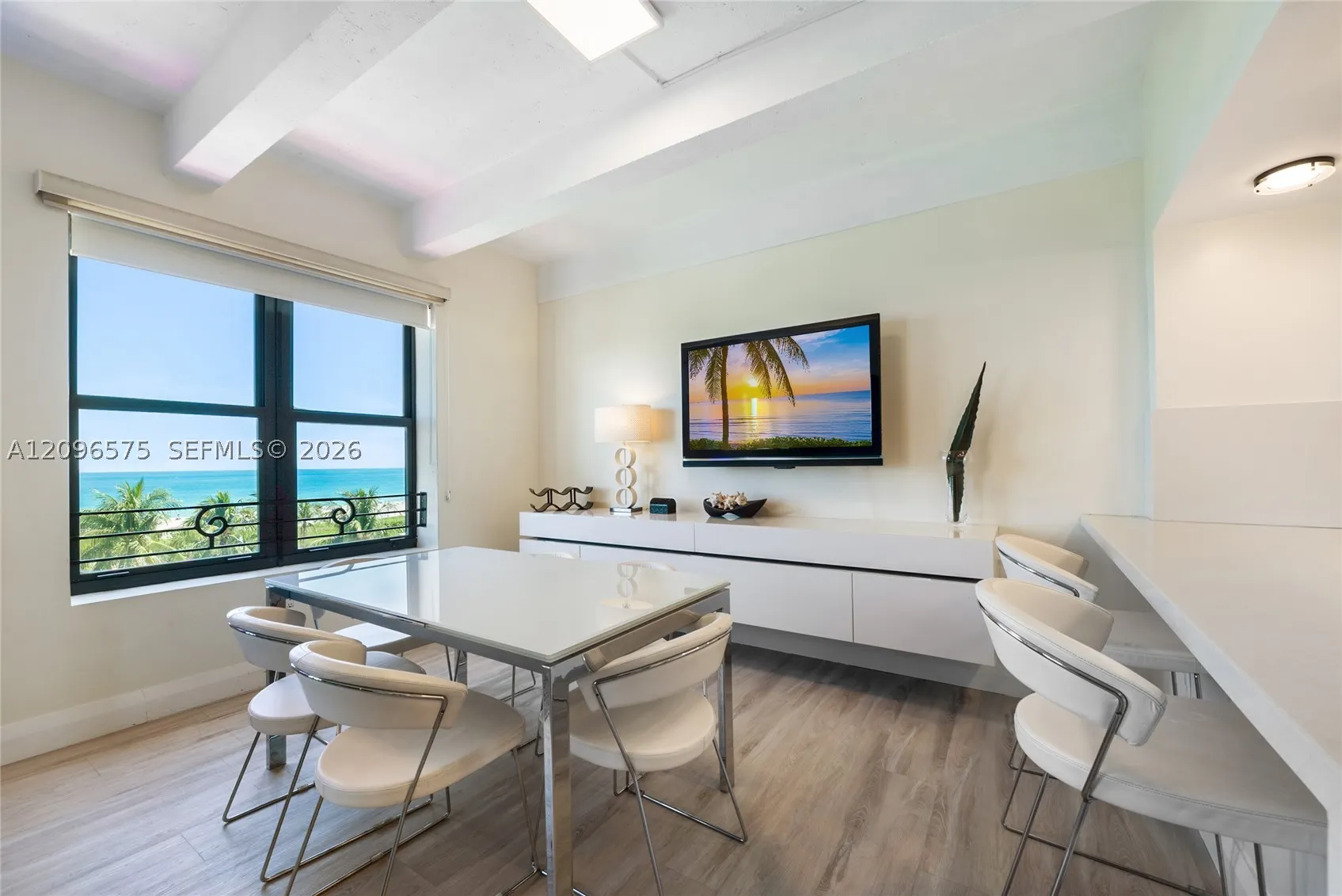1330 Ocean Dr #R5D