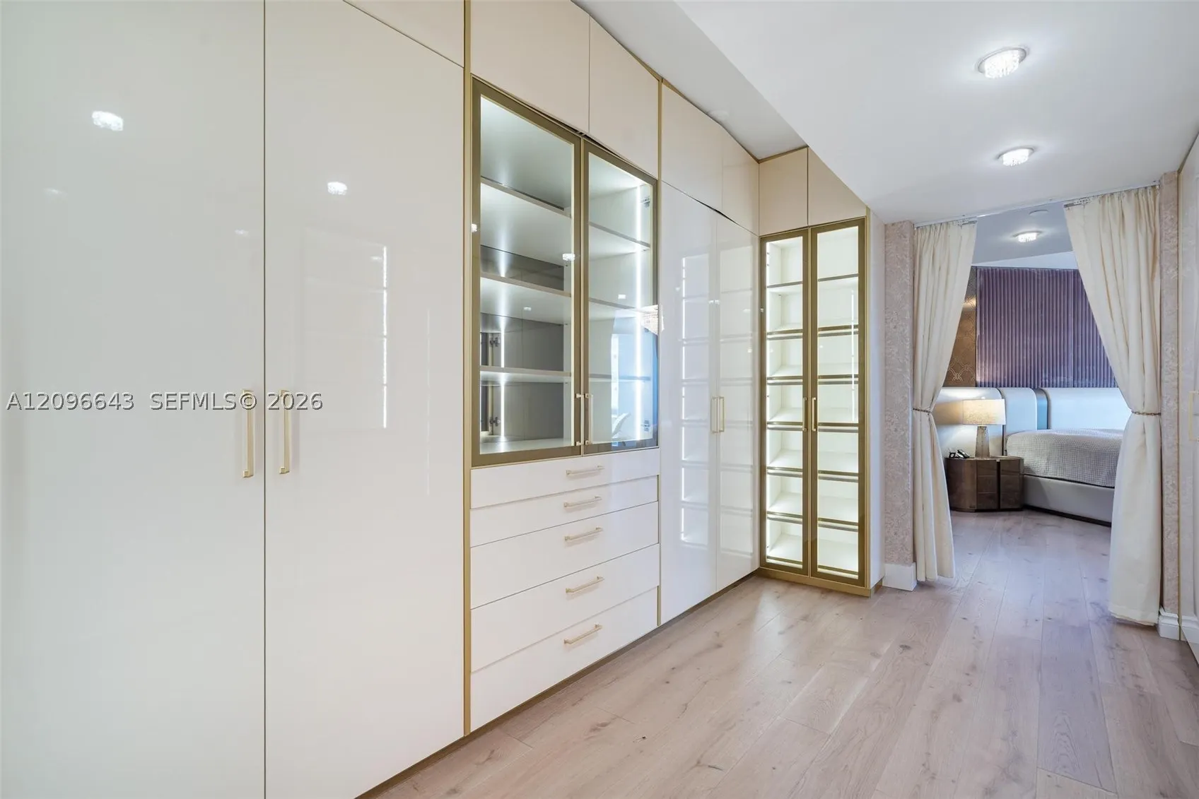 9559 Collins Ave #S4-D
