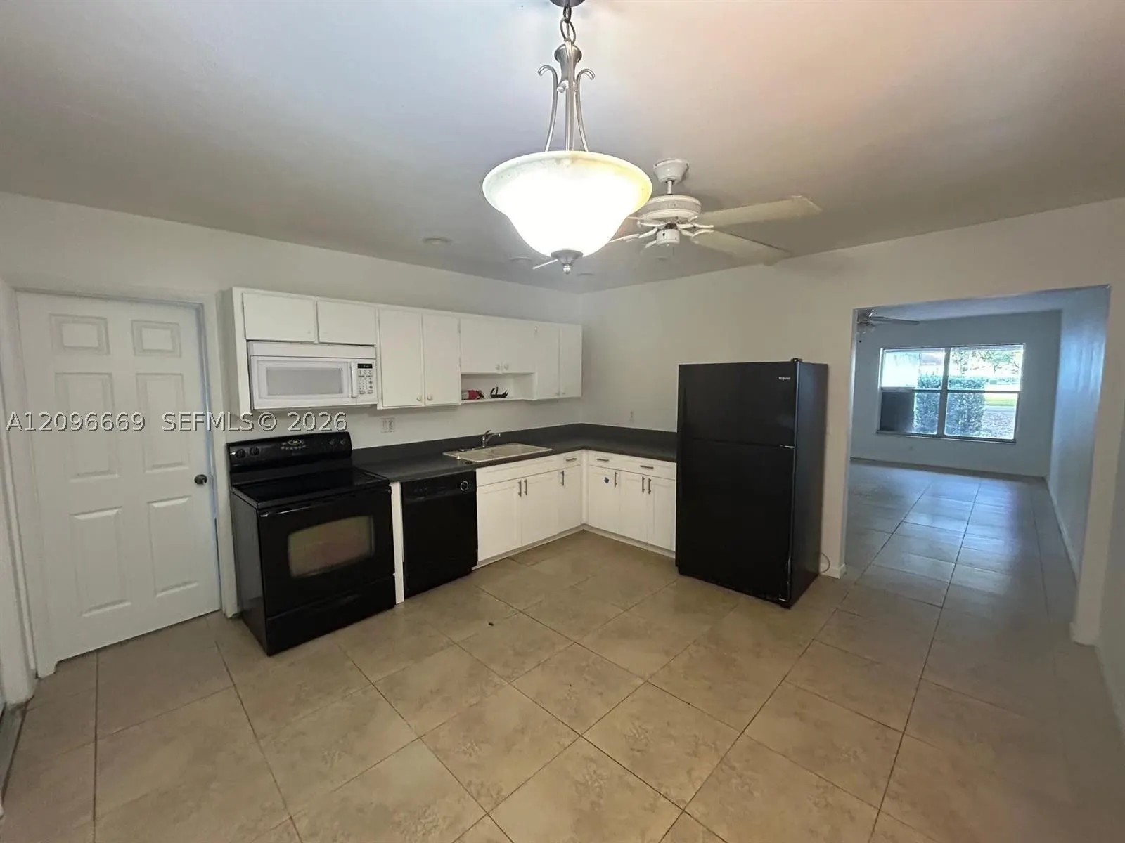 4351 SW 52nd Ct