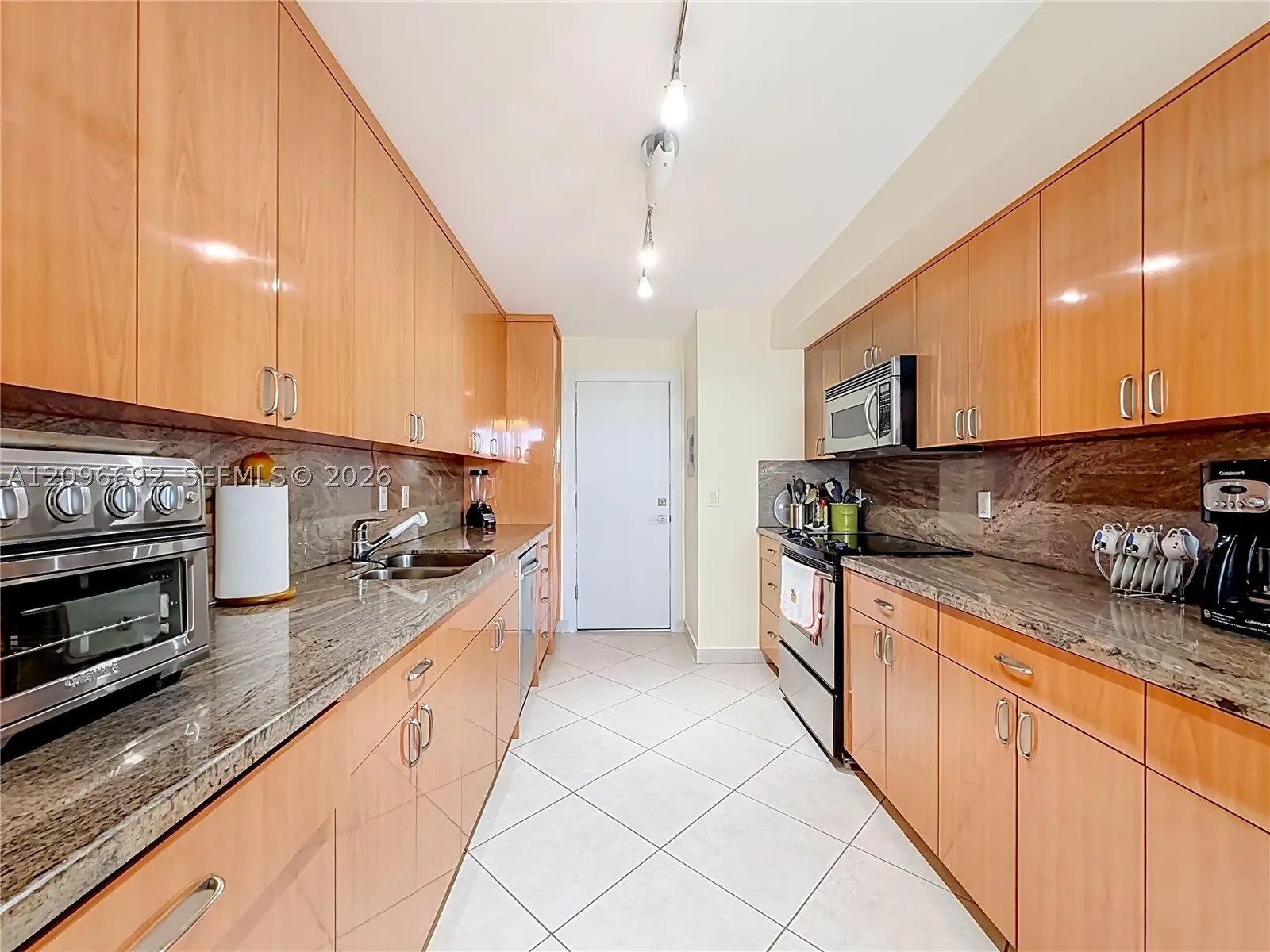 1880 S Ocean Dr #304