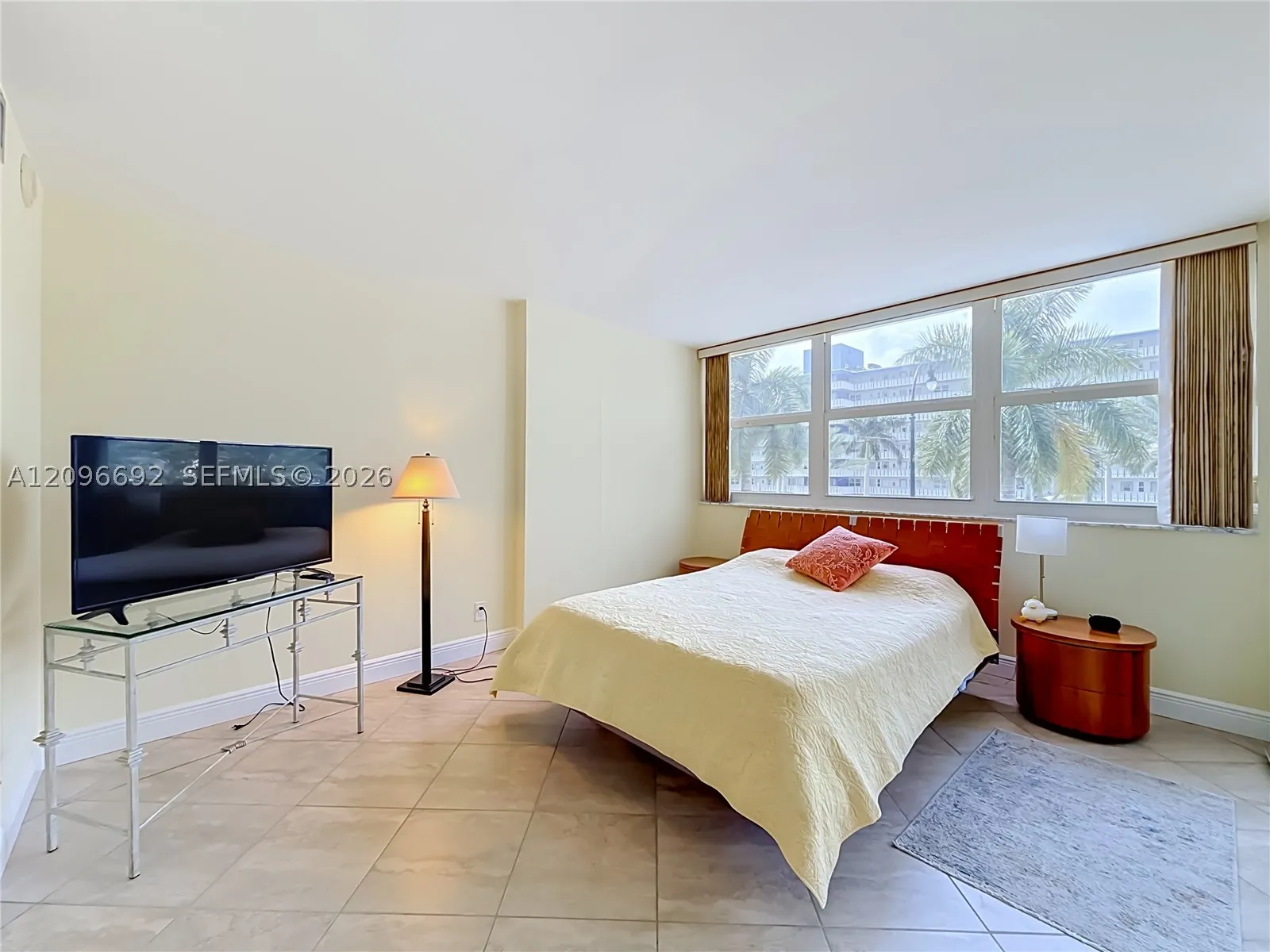 1880 S Ocean Dr #304