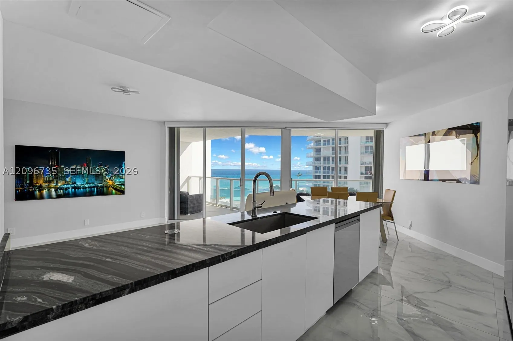 16485 Collins Ave #738