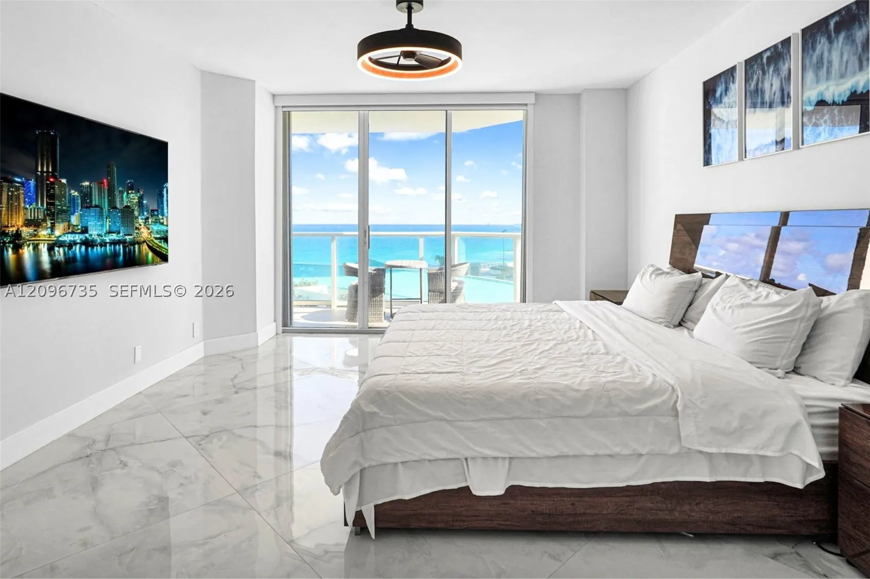 16485 Collins Ave #738