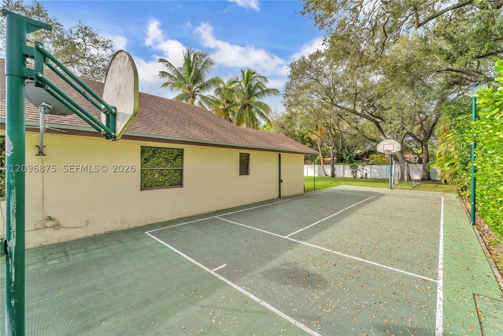 10330 SW 58th Ct