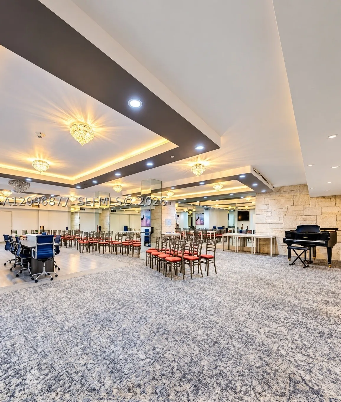 2655 Collins Ave #503