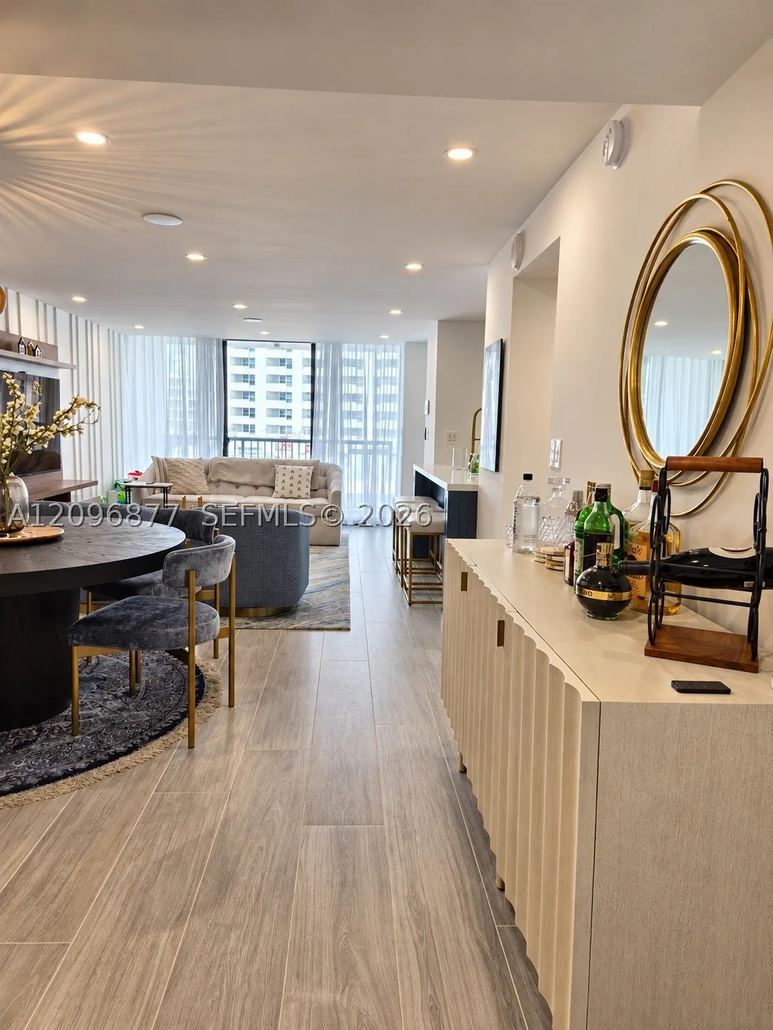 2655 Collins Ave #503