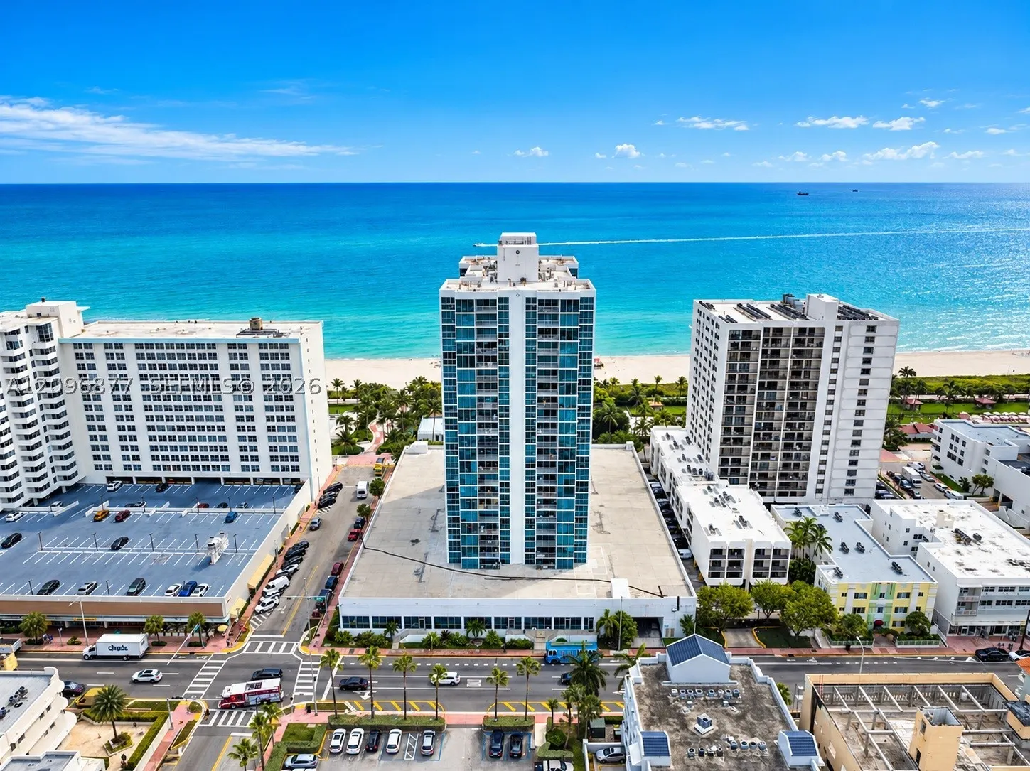 2655 Collins Ave #503