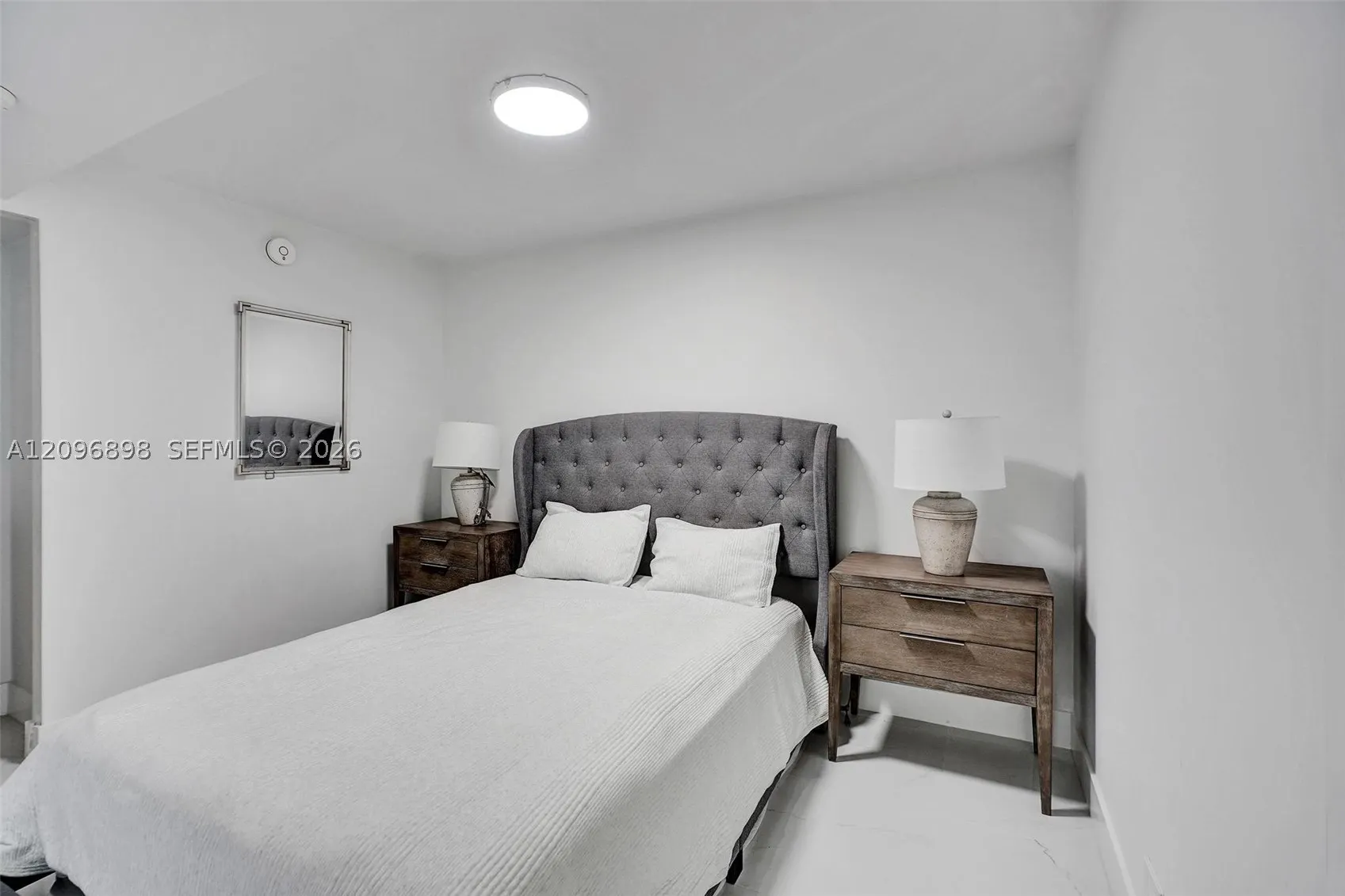 6039 Collins Ave #1736