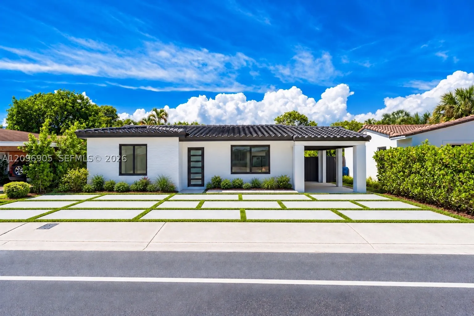 1339 NE 15th Ave