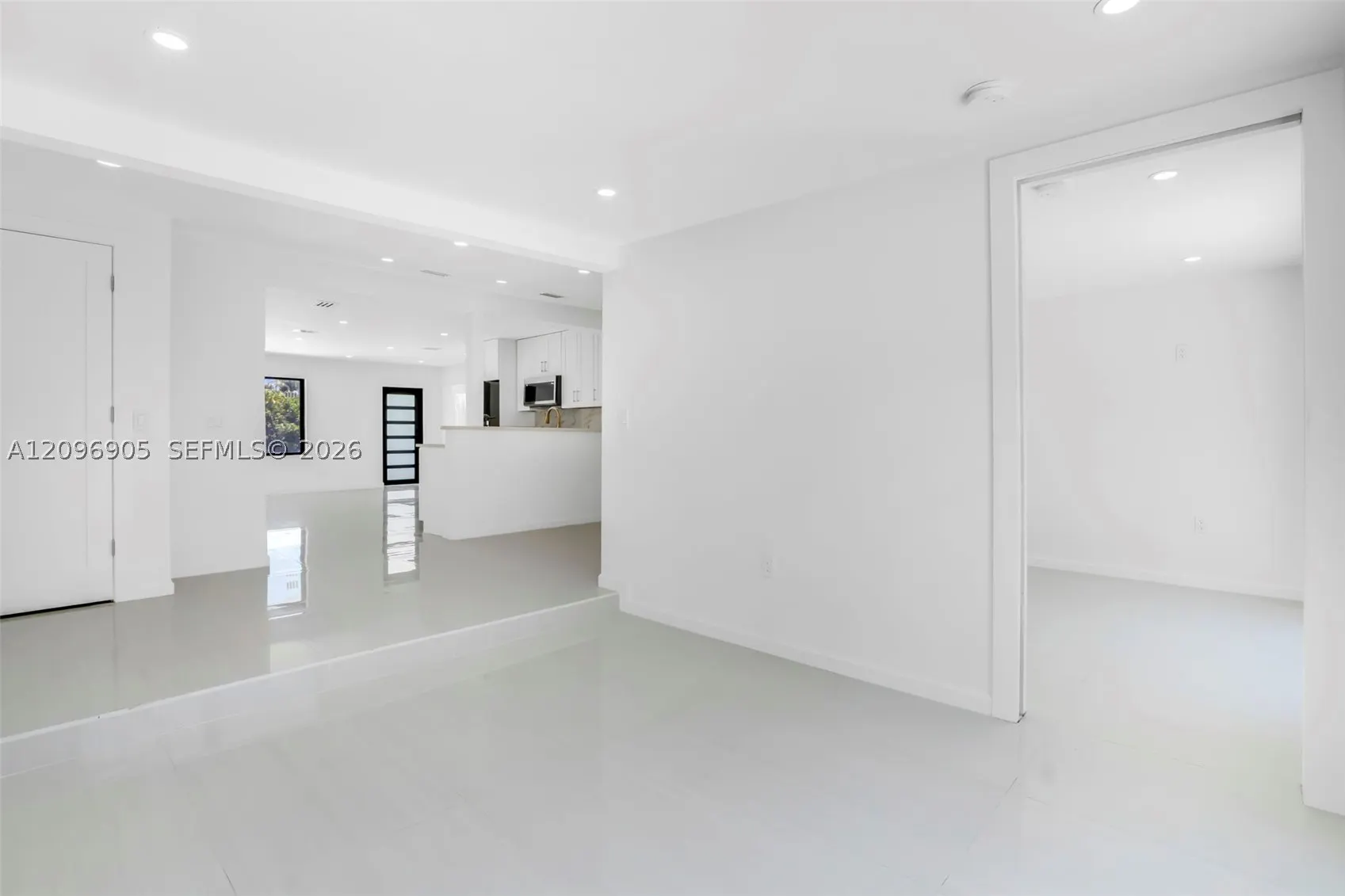 1339 NE 15th Ave