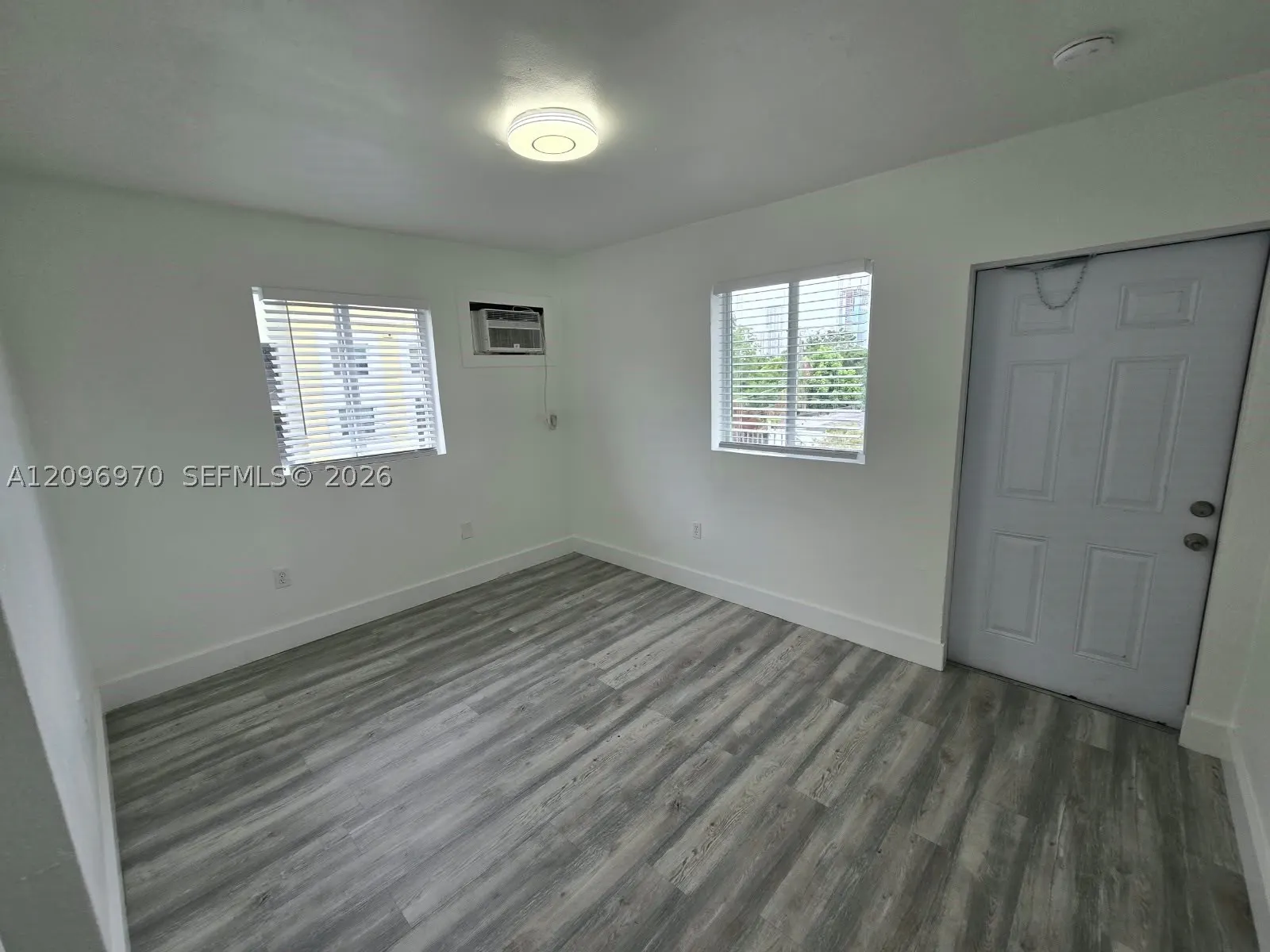 535 NW 7th St #12
