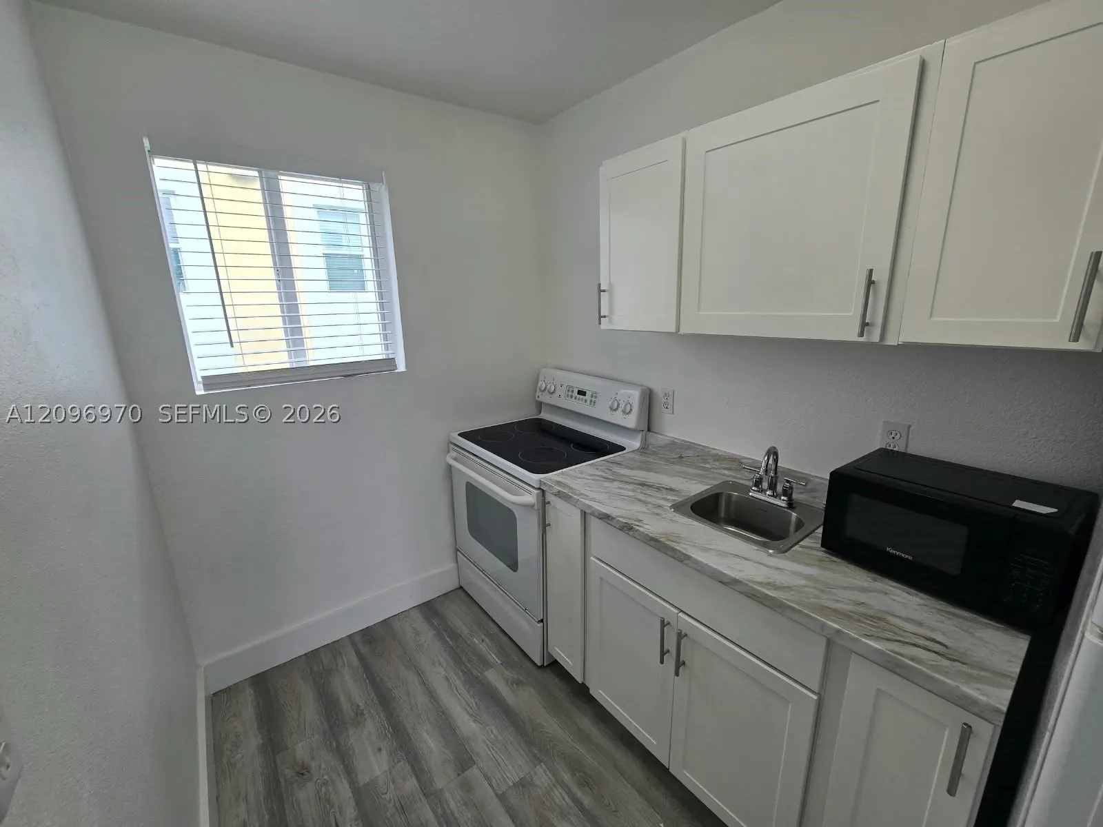535 NW 7th St #12