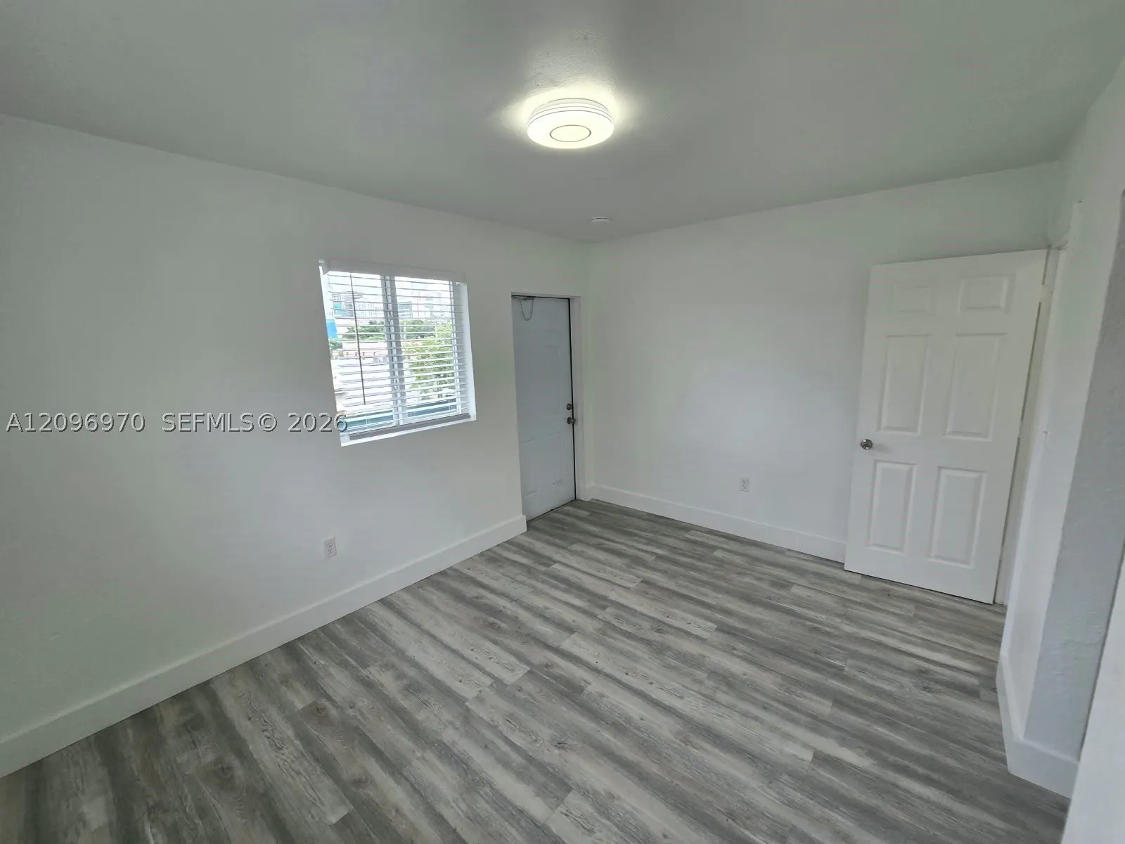 535 NW 7th St #12