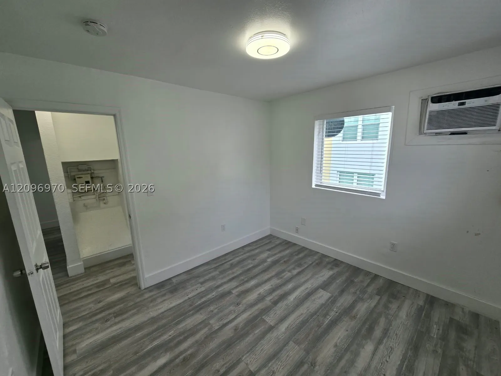 535 NW 7th St #12