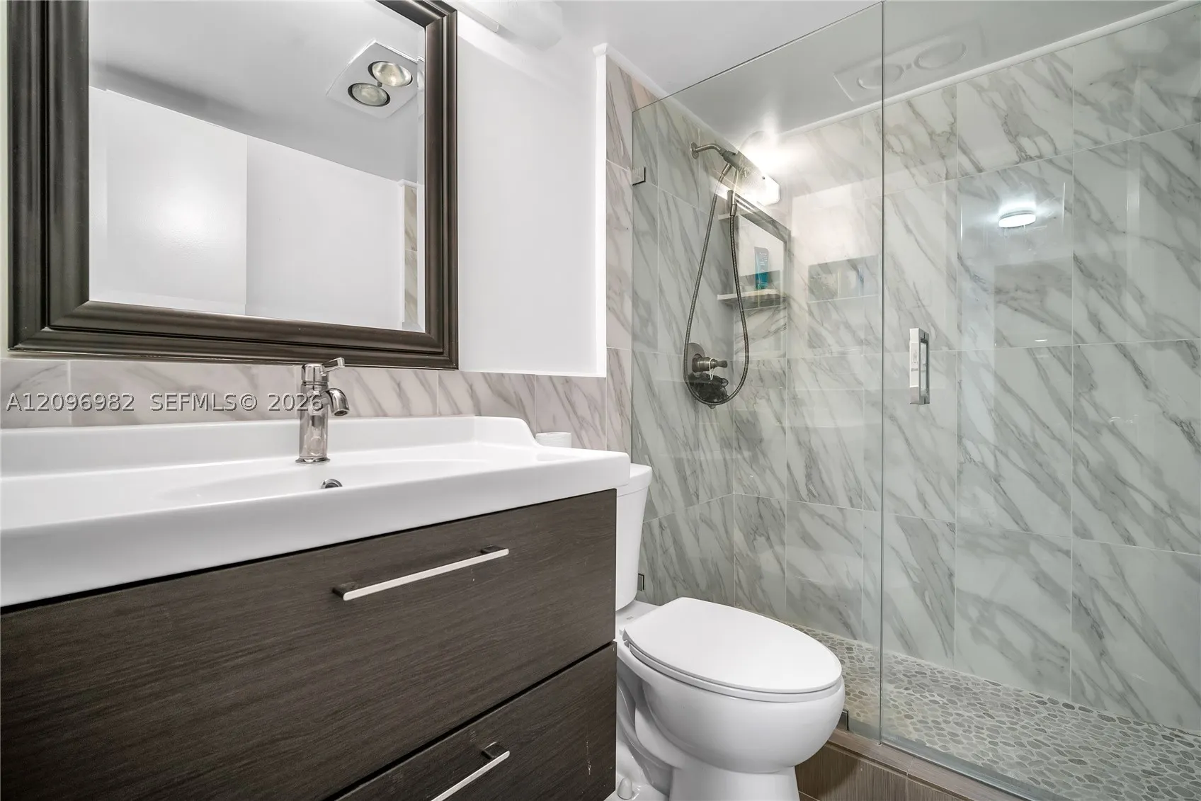 257 S Cypress Rd #416