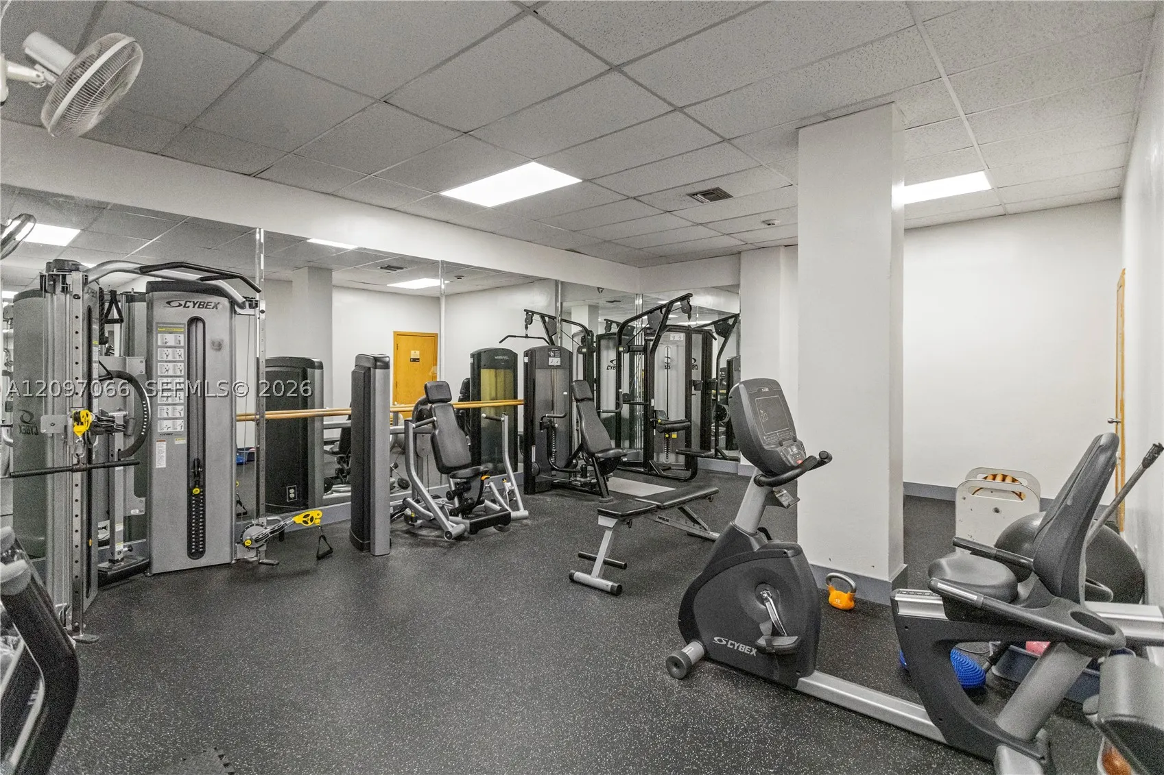 3800 S Ocean Dr #414