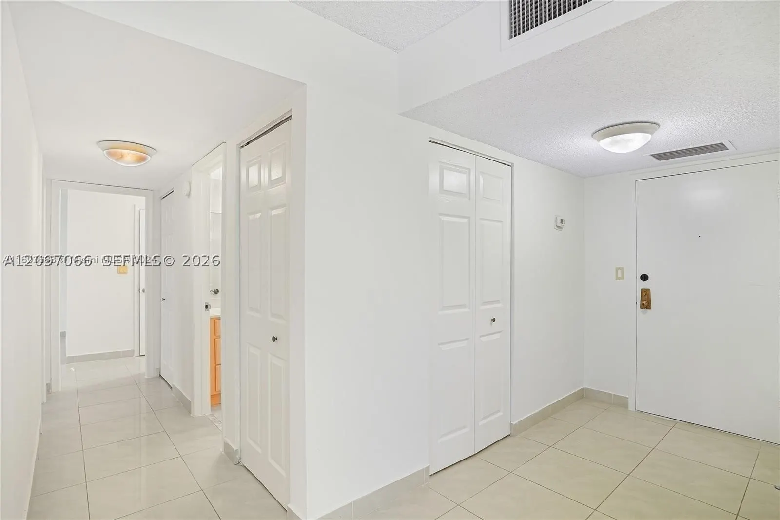 3800 S Ocean Dr #414
