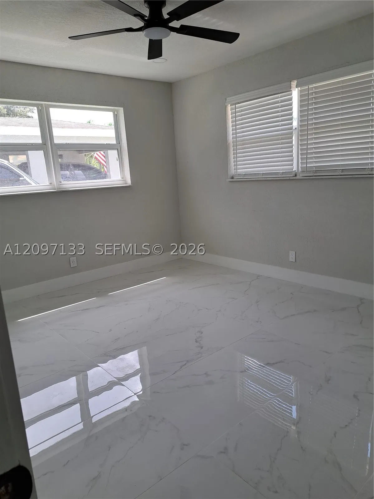 4982 SW 29th Ter