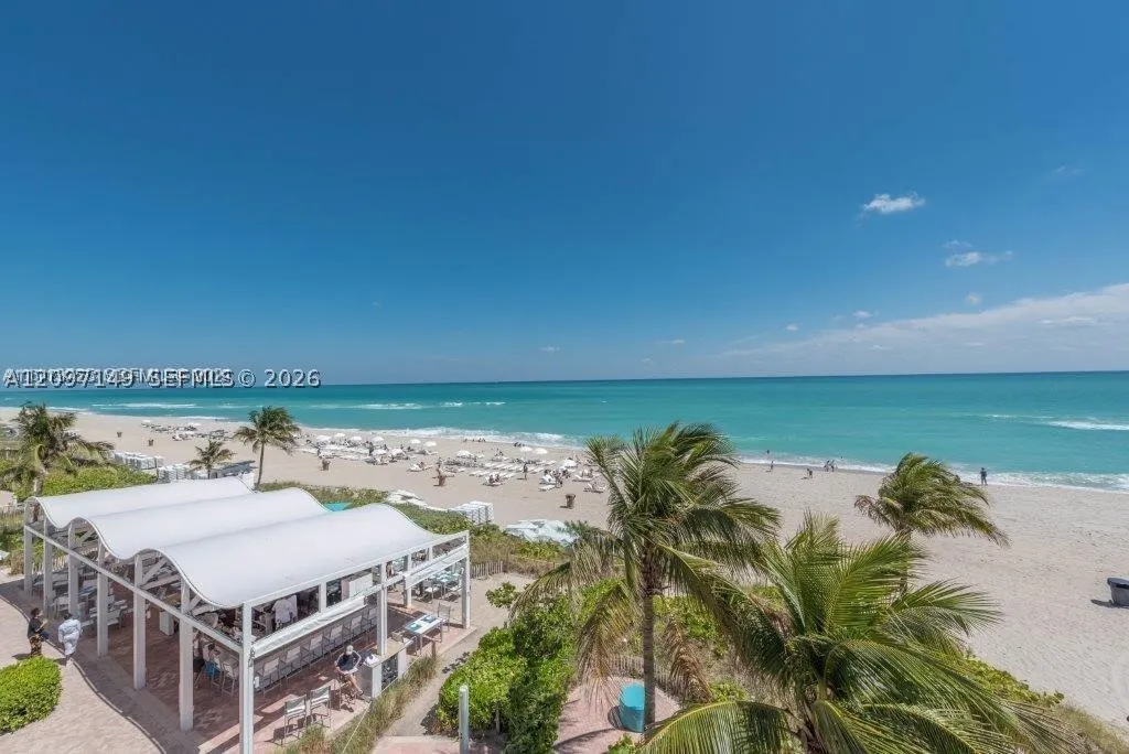 18001 Collins Ave #2504