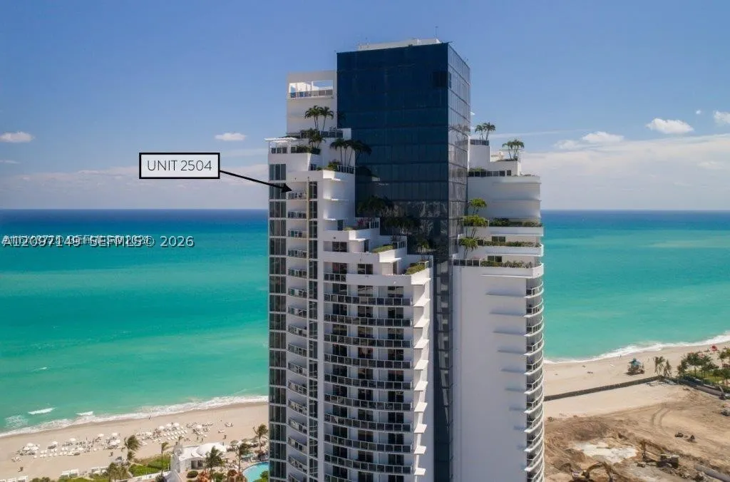 18001 Collins Ave #2504