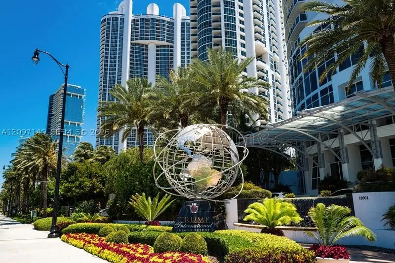 18001 Collins Ave #2504
