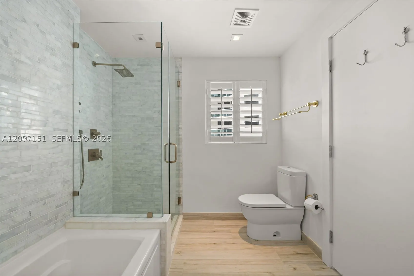 4925 Collins Ave #4A