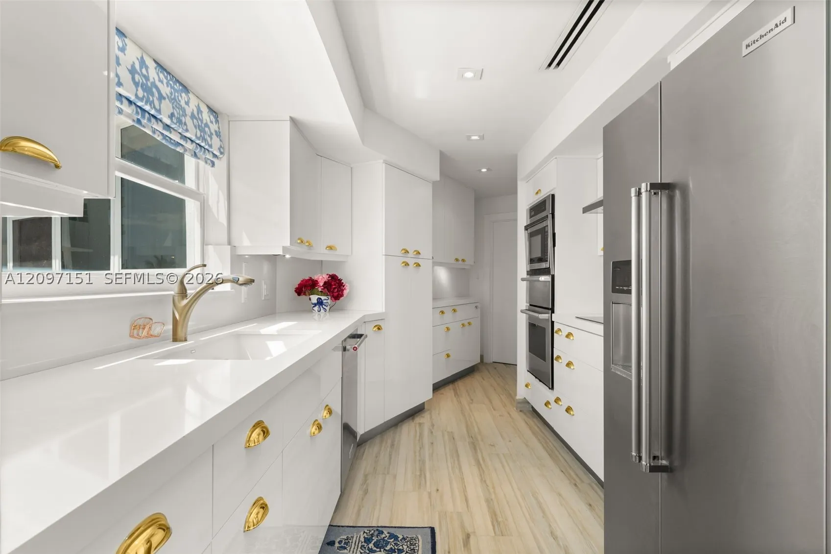 4925 Collins Ave #4A