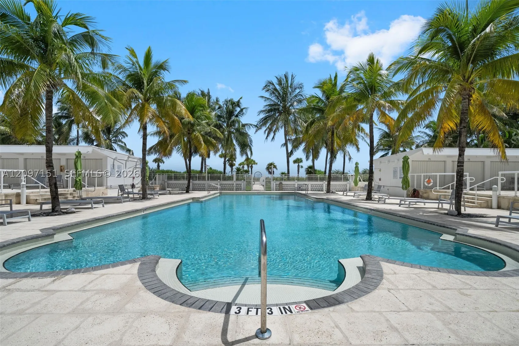 4925 Collins Ave #4A
